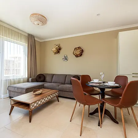 Sakura_inn Palanga